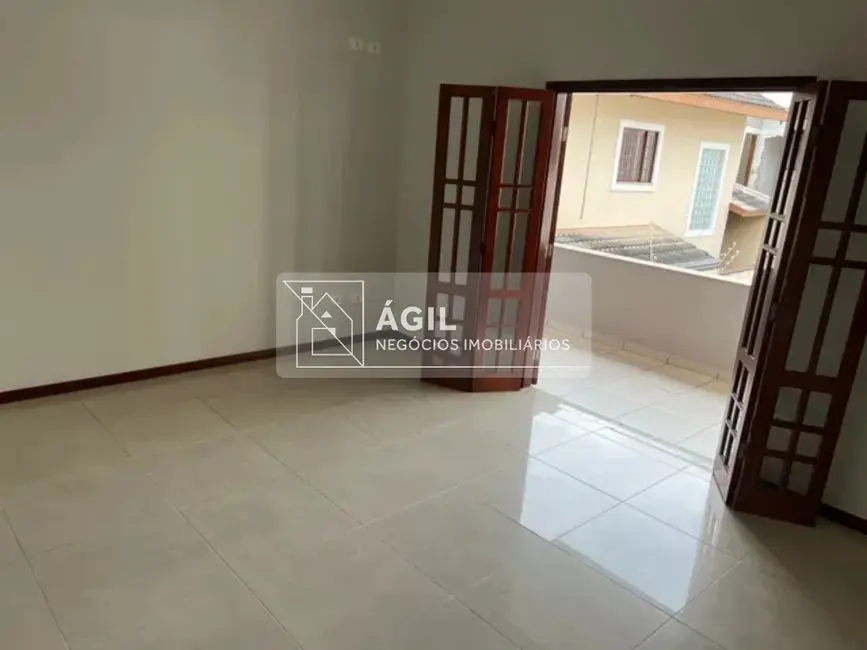 Foto 9 de Casa com 5 quartos à venda, 420m2 em Sao Jose Dos Campos - SP