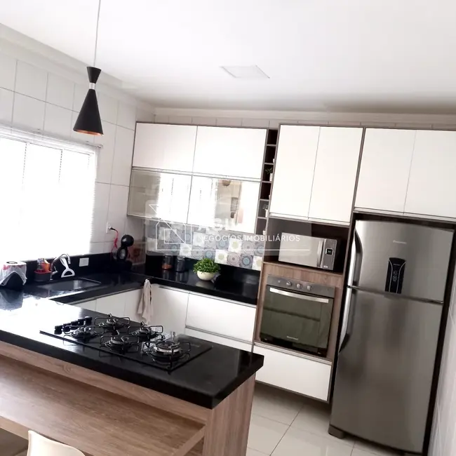 Foto 4 de Casa com 3 quartos à venda, 155m2 em Sao Jose Dos Campos - SP