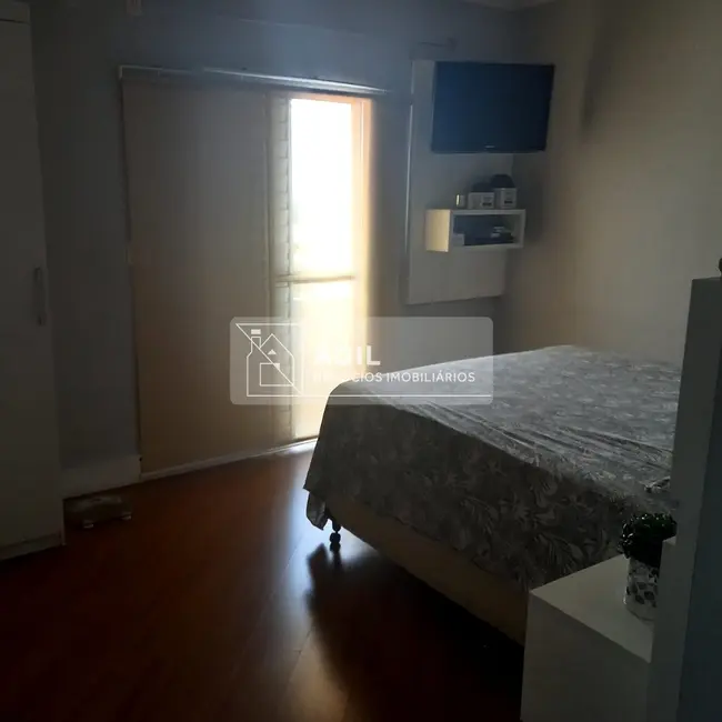Foto 9 de Casa com 3 quartos à venda, 155m2 em Sao Jose Dos Campos - SP