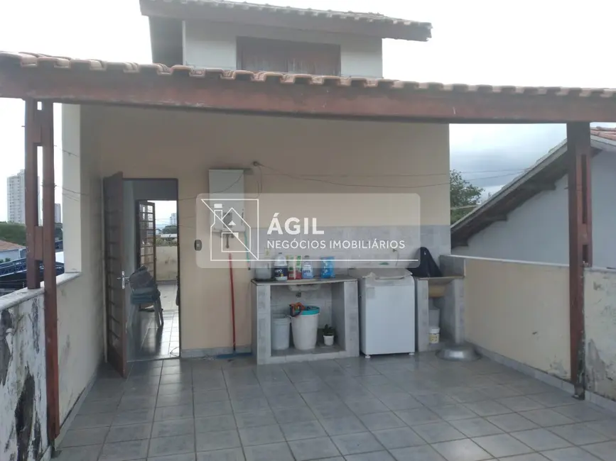 Foto 4 de Casa com 3 quartos à venda, 190m2 em Sao Jose Dos Campos - SP