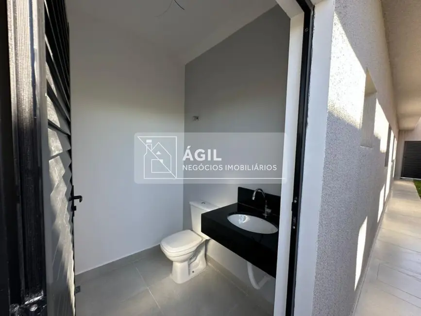 Foto 6 de Casa de Condomínio com 3 quartos à venda, 250m2 em Parque Residencial Maria Elmira, Cacapava - SP