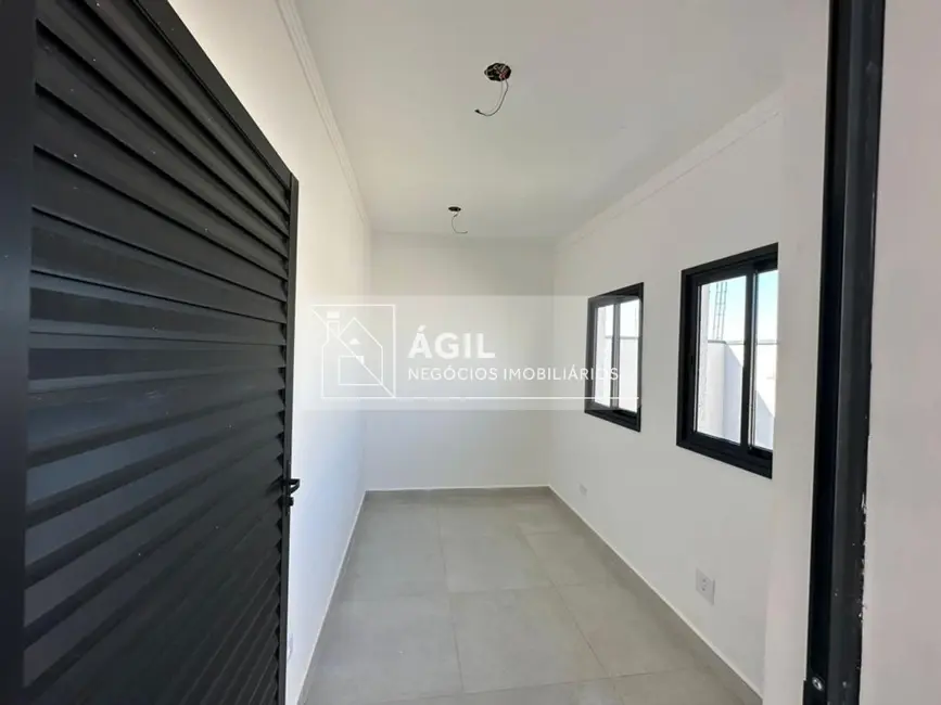 Foto 9 de Casa de Condomínio com 3 quartos à venda, 250m2 em Parque Residencial Maria Elmira, Cacapava - SP