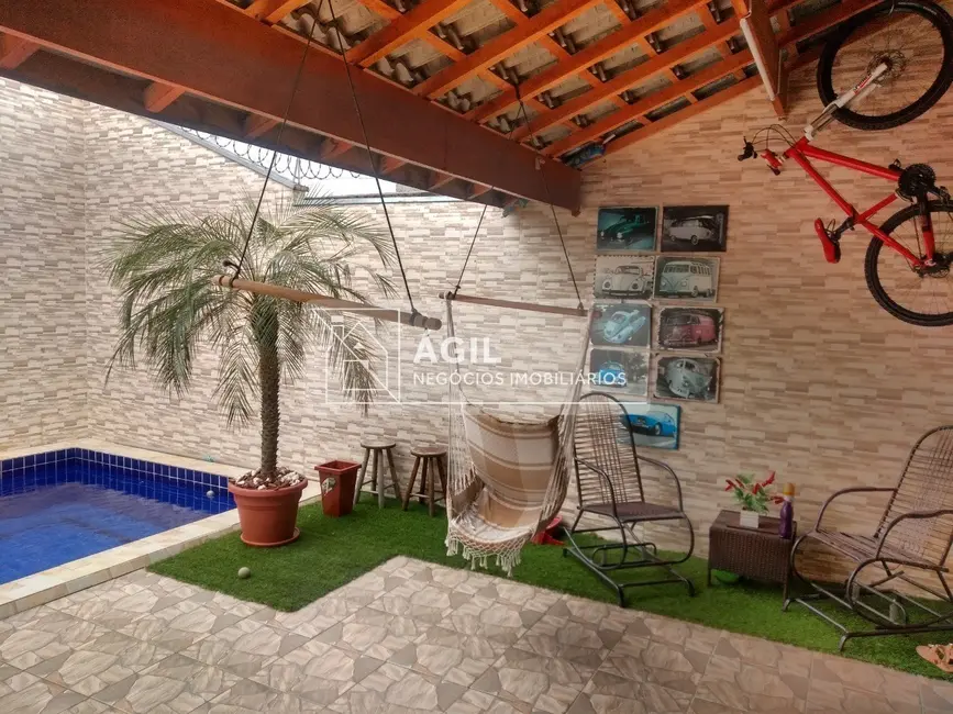 Foto 3 de Casa com 3 quartos à venda, 168m2 em Loteamento Villa Branca, Jacarei - SP