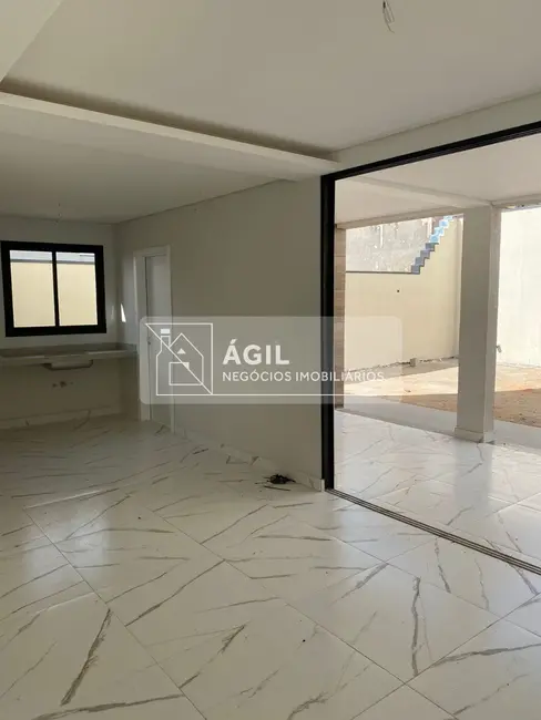 Foto 5 de Casa de Condomínio com 3 quartos à venda, 250m2 em Caçapava Velha, Cacapava - SP