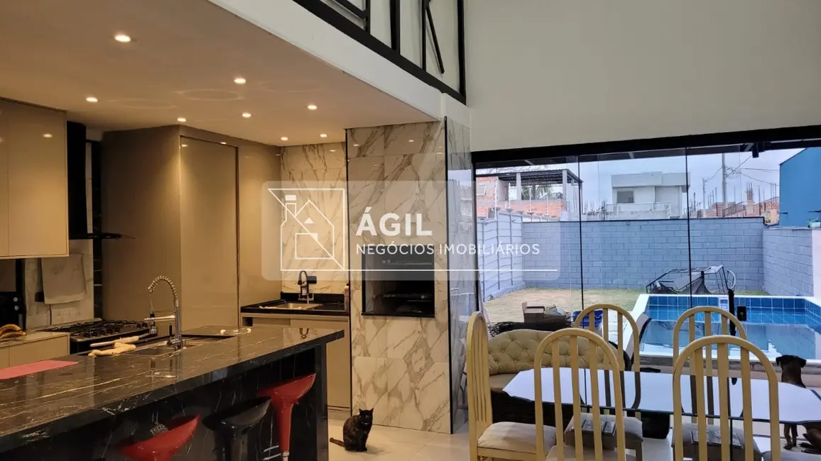 Foto 1 de Casa de Condomínio com 3 quartos à venda, 350m2 em Jardim Jacinto, Jacarei - SP