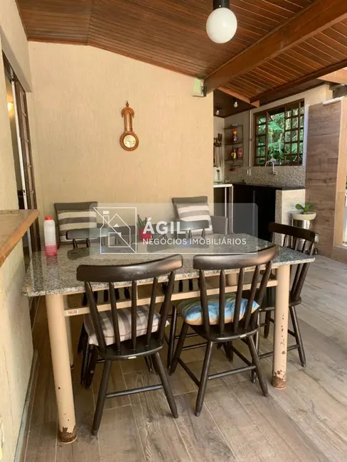 Casa de Condomínio com 4 quartos à venda, 273m2 em Sao Jose Dos Campos - SP - imagem 9 Foto 9 de Casa de Condomínio com 4 quartos à venda, 273m2 em Sao Jose Dos Campos - SP