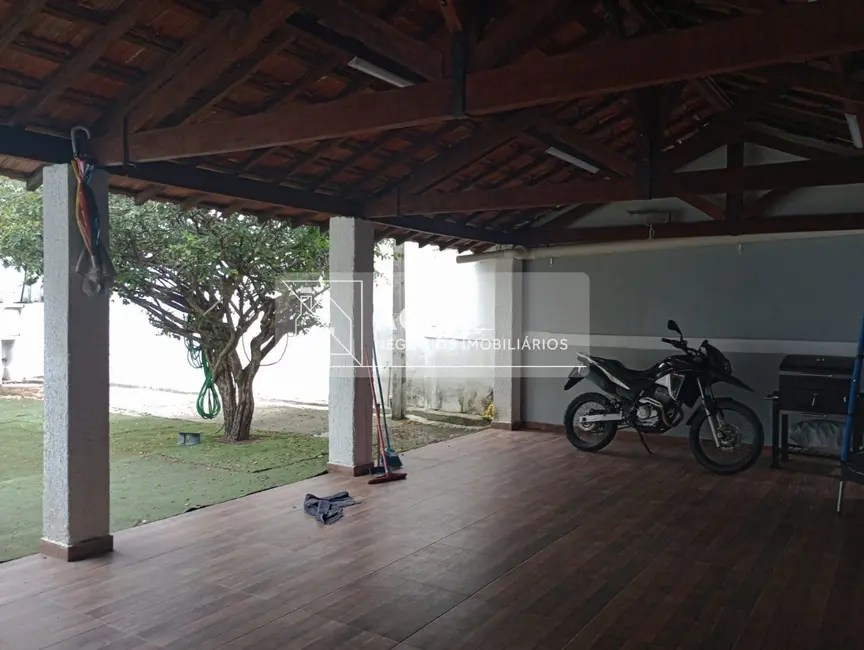 Foto 2 de Casa com 2 quartos à venda, 279m2 em Parque Santo Antônio, Jacarei - SP