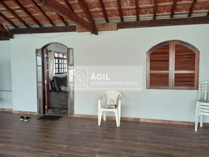 Foto 5 de Casa com 2 quartos à venda, 279m2 em Parque Santo Antônio, Jacarei - SP