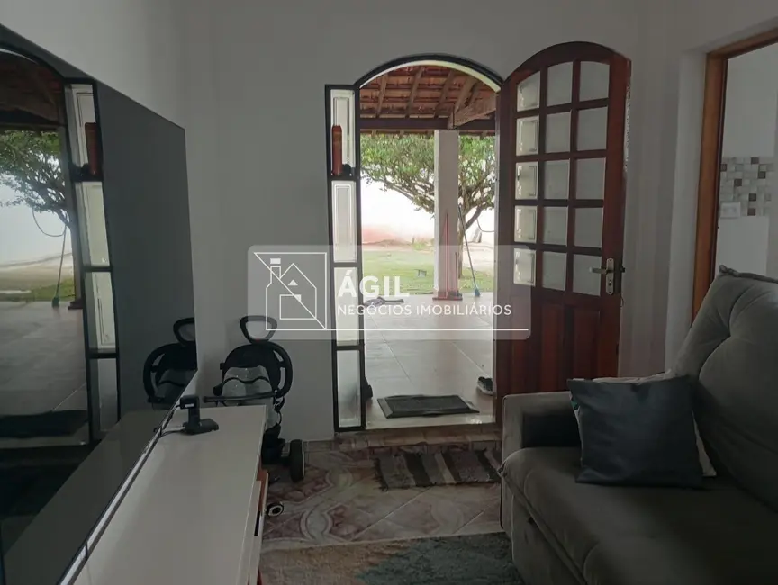 Foto 7 de Casa com 2 quartos à venda, 279m2 em Parque Santo Antônio, Jacarei - SP
