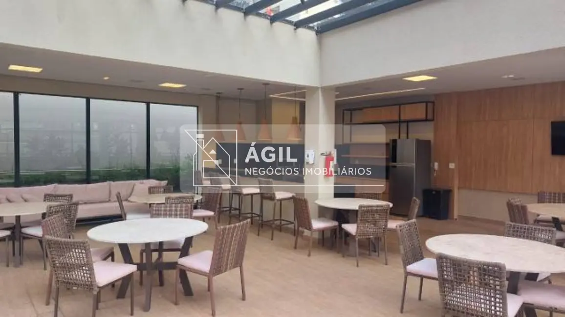 Apartamento com 4 quartos para alugar, 450m2 em Sao Jose Dos Campos - SP - imagem 8 Foto 8 de Apartamento com 4 quartos para alugar, 450m2 em Sao Jose Dos Campos - SP