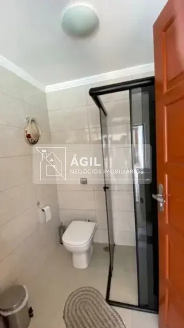 Foto 8 de Casa com 4 quartos à venda, 244m2 em Sao Jose Dos Campos - SP