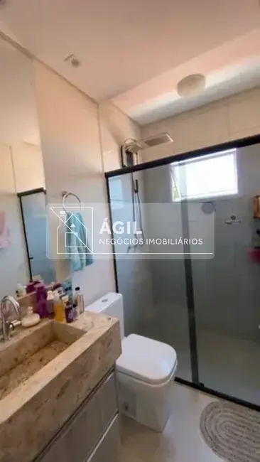 Foto 7 de Casa com 4 quartos à venda, 244m2 em Sao Jose Dos Campos - SP