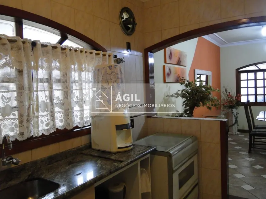 Foto 3 de Casa com 3 quartos à venda, 270m2 em Sao Jose Dos Campos - SP