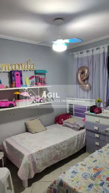 Foto 6 de Casa com 4 quartos à venda, 147m2 em Sao Jose Dos Campos - SP