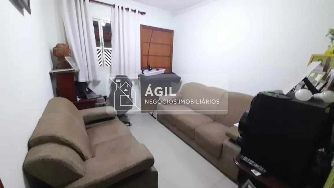 Foto 3 de Casa com 4 quartos à venda, 147m2 em Sao Jose Dos Campos - SP