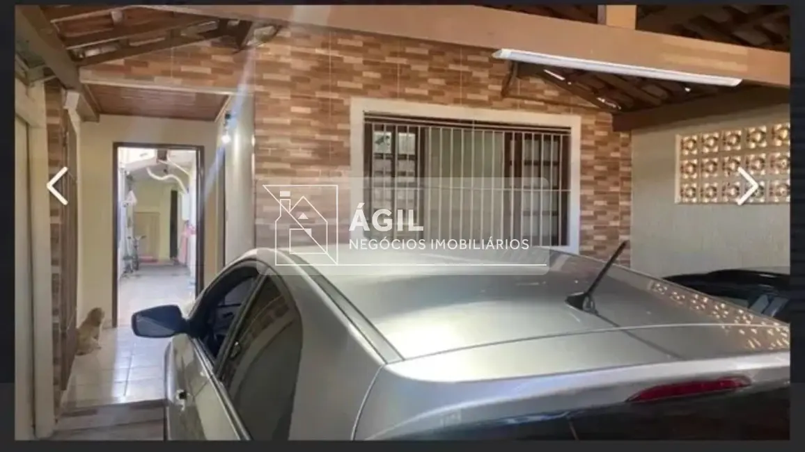 Foto 2 de Casa com 3 quartos à venda, 125m2 em Sao Jose Dos Campos - SP