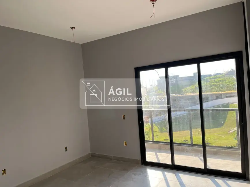 Foto 4 de Casa de Condomínio com 5 quartos à venda, 1050m2 em Cacapava - SP