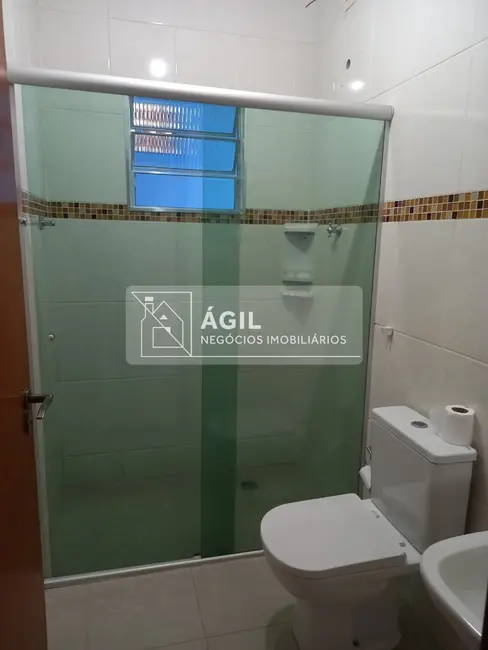 Foto 4 de Casa com 3 quartos à venda, 125m2 em Sao Jose Dos Campos - SP