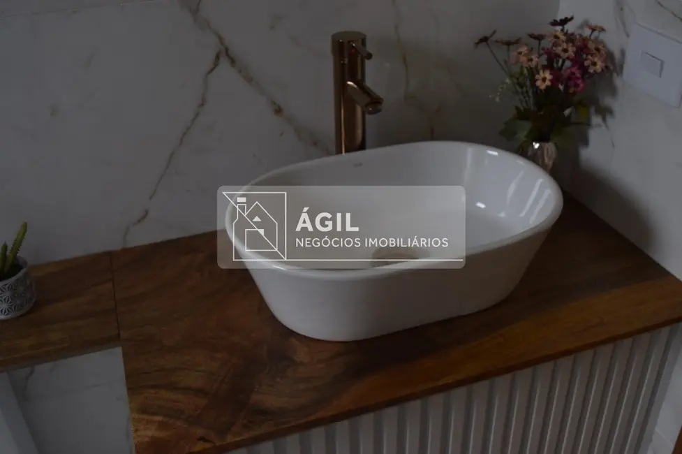 Foto 2 de Casa de Condomínio com 3 quartos à venda, 250m2 em Cacapava - SP