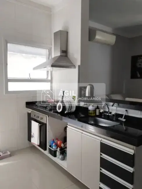 Foto 8 de Casa com 2 quartos à venda, 250m2 em Loteamento Villa Branca, Jacarei - SP