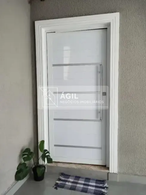 Foto 2 de Casa com 2 quartos à venda, 250m2 em Loteamento Villa Branca, Jacarei - SP