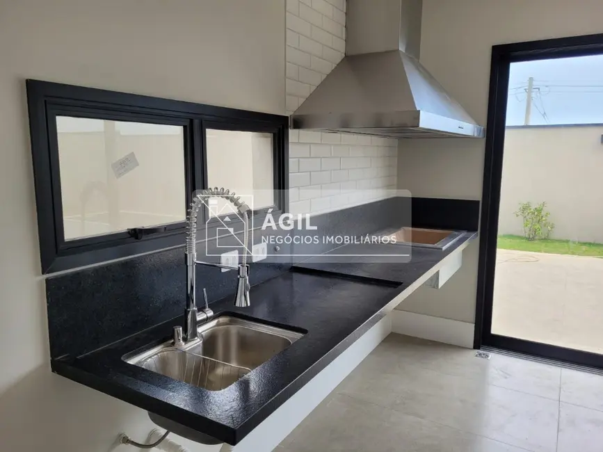 Foto 6 de Casa de Condomínio com 3 quartos à venda, 237m2 em Sao Jose Dos Campos - SP