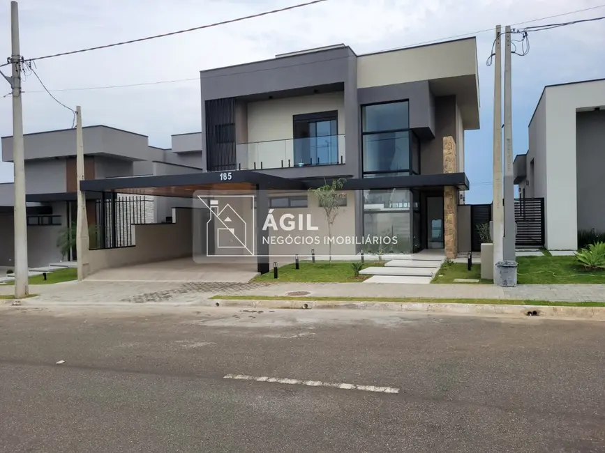 Foto 8 de Casa de Condomínio com 3 quartos à venda, 237m2 em Sao Jose Dos Campos - SP