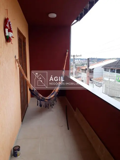 Foto 5 de Casa com 3 quartos à venda, 150m2 em Sao Jose Dos Campos - SP