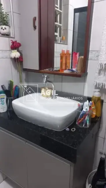 Foto 8 de Casa com 2 quartos à venda, 64m2 em Sao Jose Dos Campos - SP