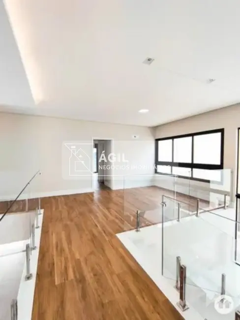 Casa de Condomínio com 5 quartos para alugar, 540m2 em Sao Jose Dos Campos - SP - imagem 9 Foto 9 de Casa de Condomínio com 5 quartos para alugar, 540m2 em Sao Jose Dos Campos - SP