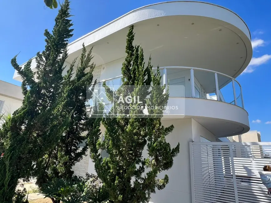 Foto 1 de Casa de Condomínio com 4 quartos à venda, 450m2 em Sao Jose Dos Campos - SP