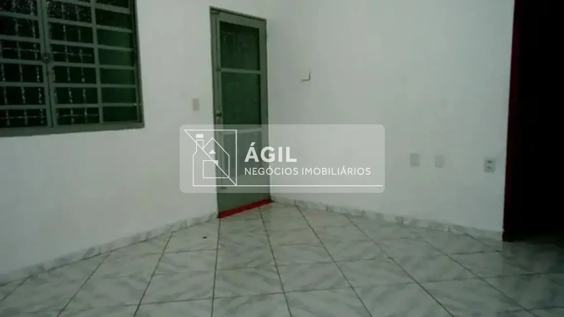 Foto 2 de Casa com 2 quartos à venda, 125m2 em Sao Jose Dos Campos - SP