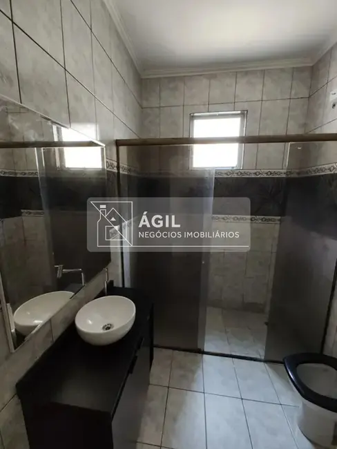 Foto 5 de Casa com 4 quartos à venda, 220m2 em Sao Jose Dos Campos - SP