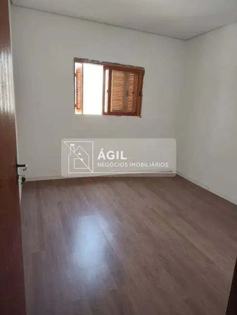 Foto 9 de Casa com 4 quartos à venda, 220m2 em Sao Jose Dos Campos - SP