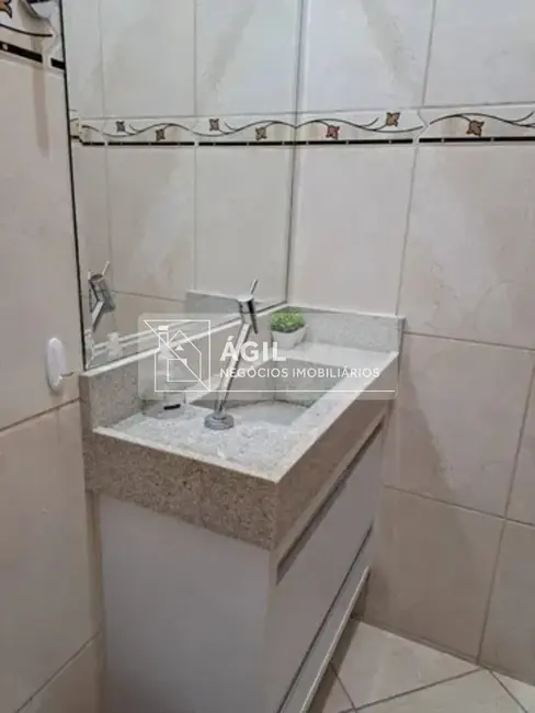 Foto 9 de Casa de Condomínio com 3 quartos à venda, 170m2 em Sao Jose Dos Campos - SP