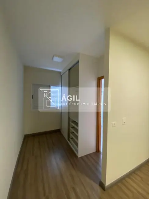 Foto 9 de Apartamento com 3 quartos à venda, 97m2 em Jardim Califórnia, Jacarei - SP
