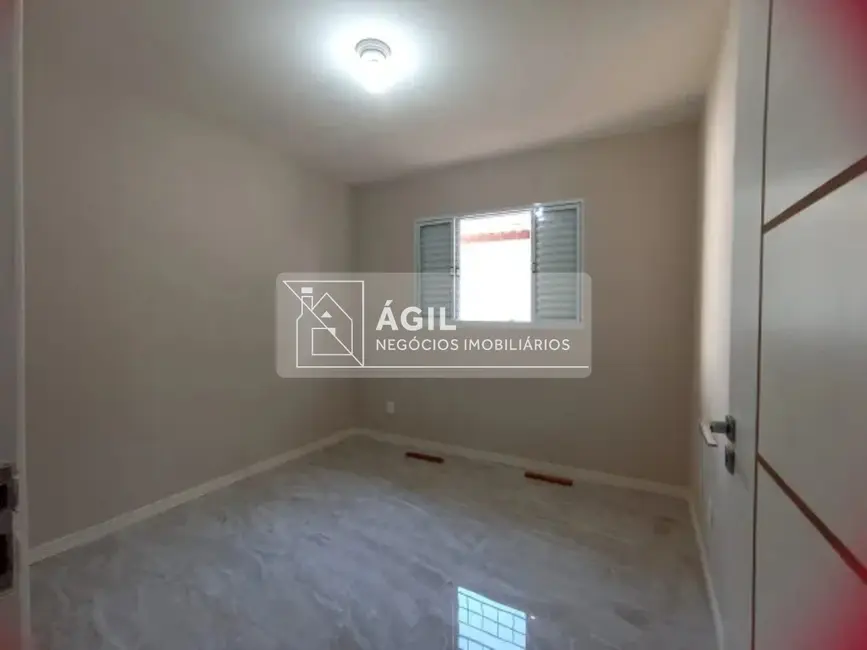 Casa com 3 quartos à venda, 130m2 em Sao Jose Dos Campos - SP - imagem 3 Foto 3 de Casa com 3 quartos à venda, 130m2 em Sao Jose Dos Campos - SP