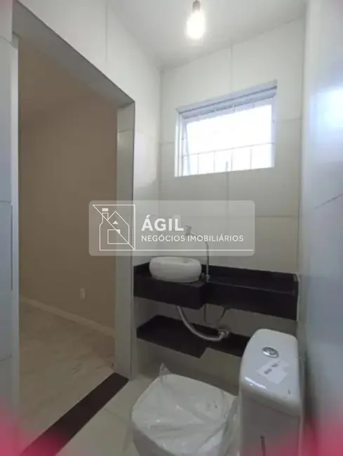 Casa com 3 quartos à venda, 130m2 em Sao Jose Dos Campos - SP - imagem 8 Foto 8 de Casa com 3 quartos à venda, 130m2 em Sao Jose Dos Campos - SP