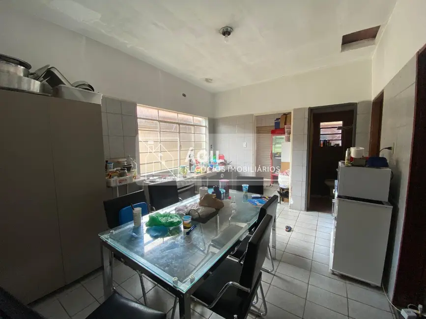 Foto 5 de Casa com 6 quartos à venda, 275m2 em Sao Jose Dos Campos - SP
