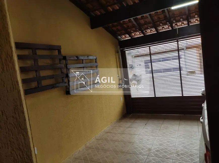 Foto 5 de Casa com 4 quartos à venda, 125m2 em Sao Jose Dos Campos - SP