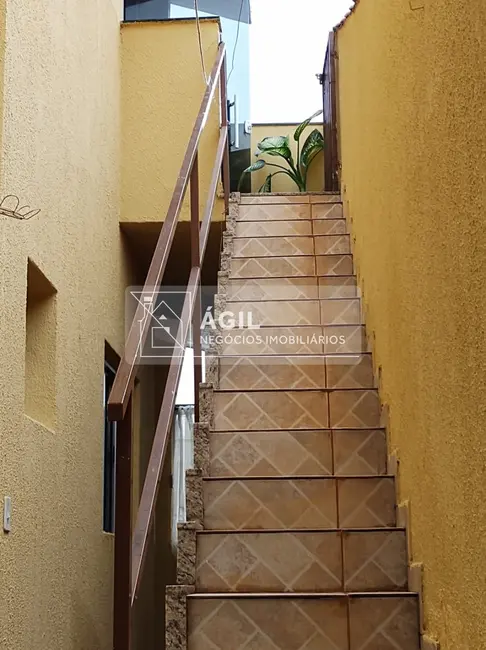 Foto 4 de Casa com 4 quartos à venda, 125m2 em Sao Jose Dos Campos - SP