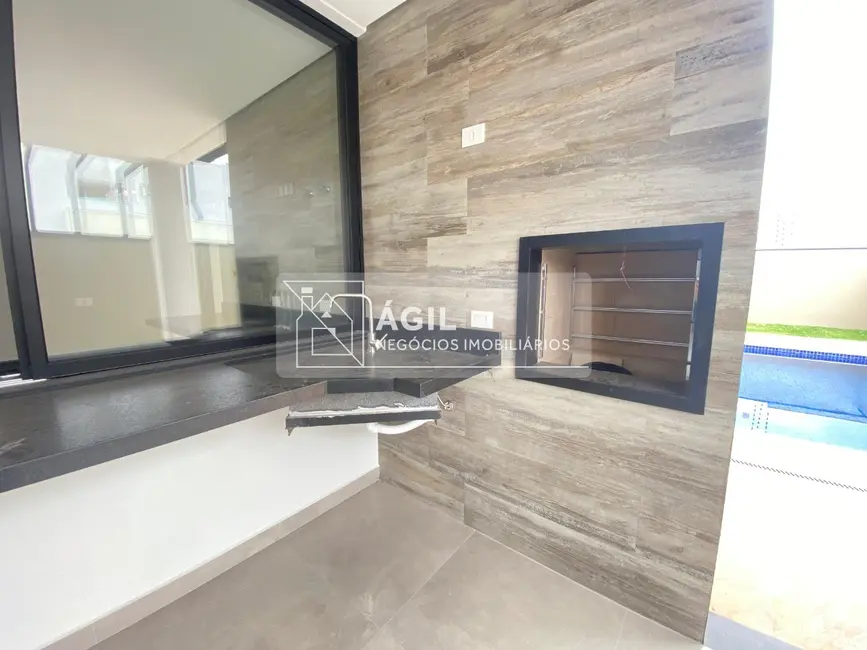 Casa de Condomínio com 4 quartos à venda, 250m2 em Sao Jose Dos Campos - SP - imagem 6 Foto 6 de Casa de Condomínio com 4 quartos à venda, 250m2 em Sao Jose Dos Campos - SP