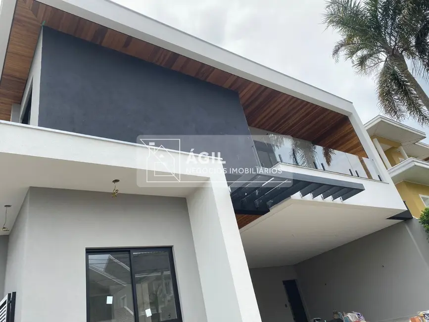 Casa de Condomínio com 4 quartos à venda, 375m2 em Sao Jose Dos Campos - SP - imagem 5 Foto 5 de Casa de Condomínio com 4 quartos à venda, 375m2 em Sao Jose Dos Campos - SP