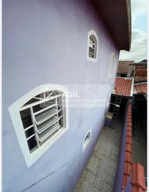 Casa com 3 quartos à venda, 160m2 em Sao Jose Dos Campos - SP - imagem 9 Foto 9 de Casa com 3 quartos à venda, 160m2 em Sao Jose Dos Campos - SP