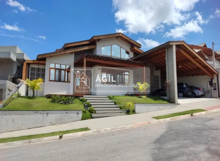 Casa de Condomínio com 3 quartos à venda, 298m2 em Sao Jose Dos Campos - SP - imagem 4 Foto 4 de Casa de Condomínio com 3 quartos à venda, 298m2 em Sao Jose Dos Campos - SP