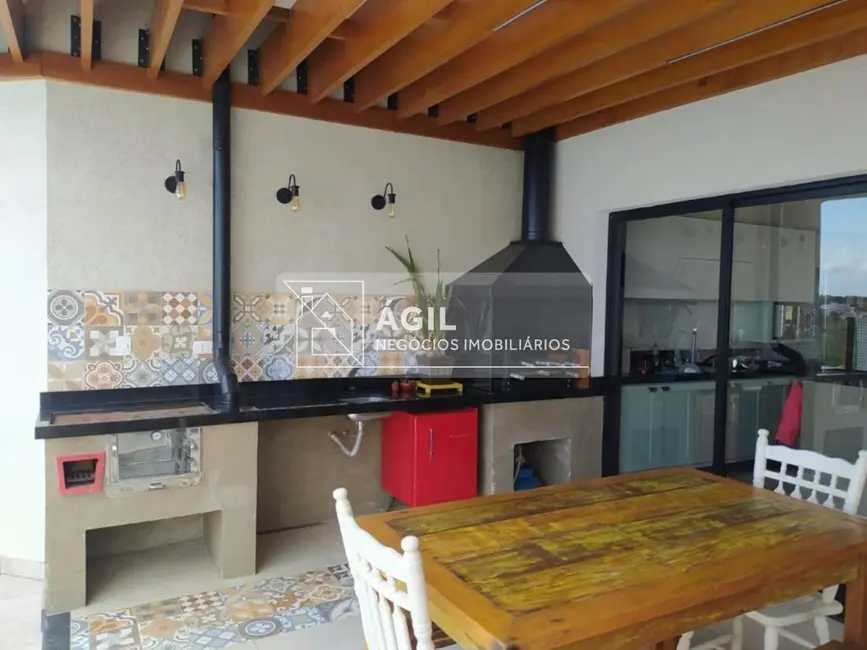 Casa de Condomínio com 3 quartos à venda, 298m2 em Sao Jose Dos Campos - SP - imagem 6 Foto 6 de Casa de Condomínio com 3 quartos à venda, 298m2 em Sao Jose Dos Campos - SP