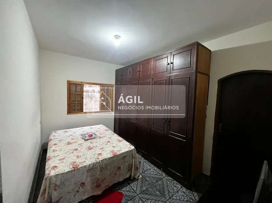 Foto 4 de Casa com 3 quartos à venda, 250m2 em Sao Jose Dos Campos - SP