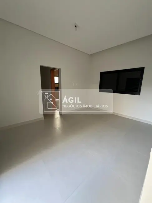 Foto 7 de Casa de Condomínio com 3 quartos à venda, 300m2 em Cacapava - SP
