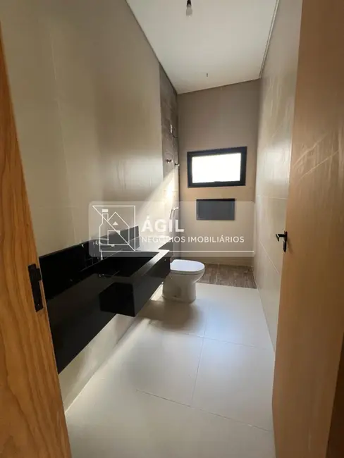 Foto 6 de Casa de Condomínio com 3 quartos à venda, 300m2 em Cacapava - SP