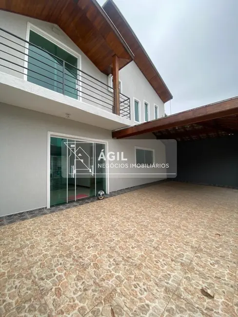 Foto 1 de Casa com 4 quartos à venda, 250m2 em Loteamento Villa Branca, Jacarei - SP